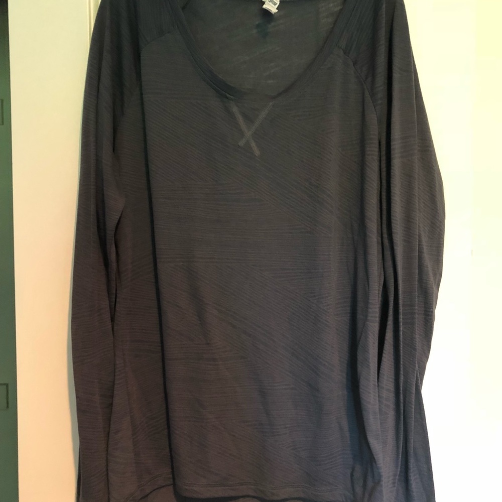 Under Armour thin long sleeve top